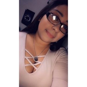 Meet your Posher, Maryluz